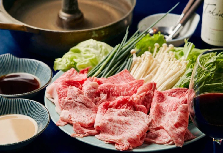 【飛騨牛の牛鍋コース】豊潤な風味の飛騨牛を満喫